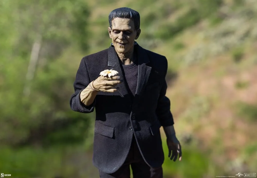 Universal Monsters Action Figure – Frankenstein Collector Edition 33 cm 4