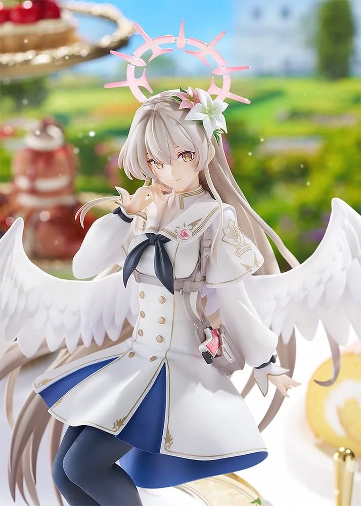Blue Archive PVC Figure – Nagisa Radiance in Bloom 26 cm 6