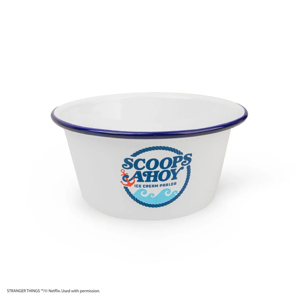 Stranger Things ijskom – Scoops Ahoy met matrozenmuts 6
