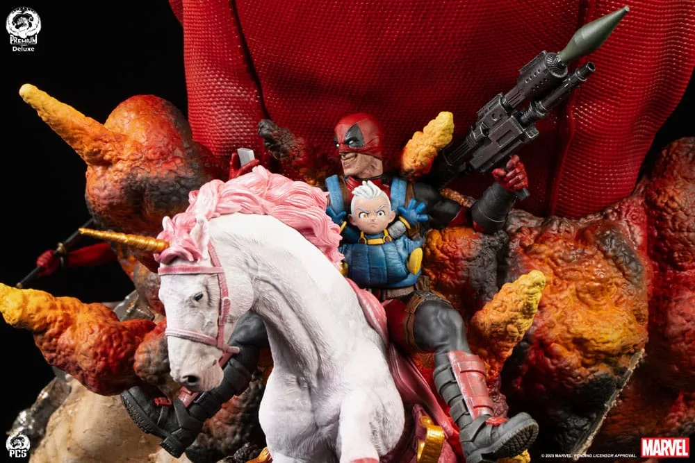 Marvel Fine Art Bust – Deadpool Deluxe Edition 42 cm 9