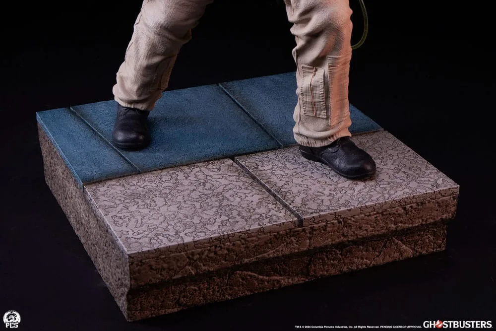Ghostbusters Statue – Peter Venkman 1/4 Scale 51 cm 17
