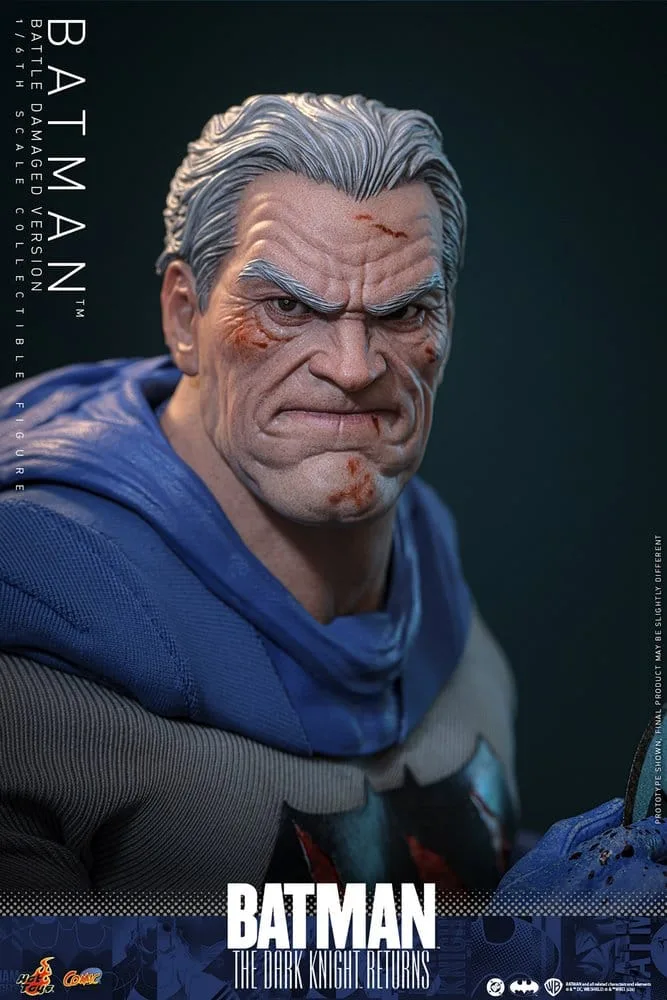Batman Action Figure – Dark Knight Returns Battle Damaged 32 cm 18