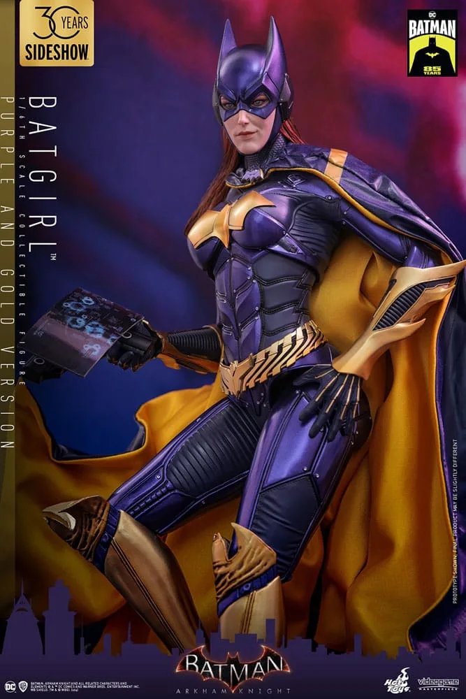 Batman Arkham Knight Action Figure – Batgirl Purple and Gold 30 cm 5