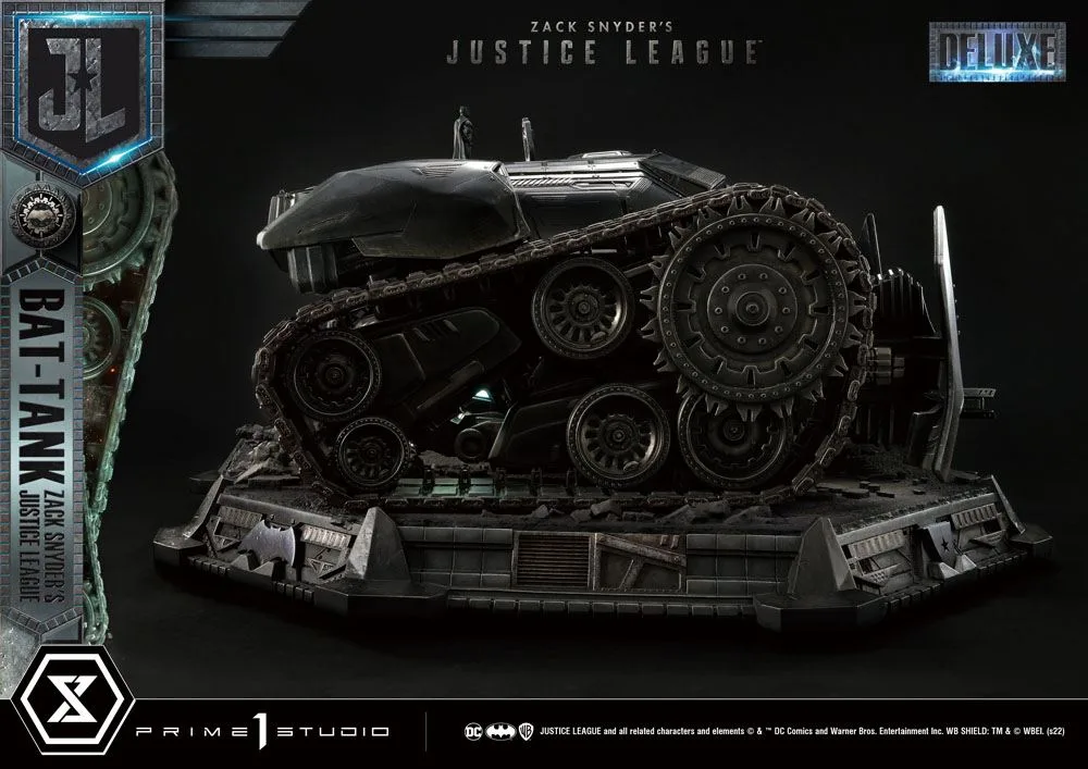 Zack Snyder’s Justice League Diorama – Bat-Tank Deluxe 36 cm 13