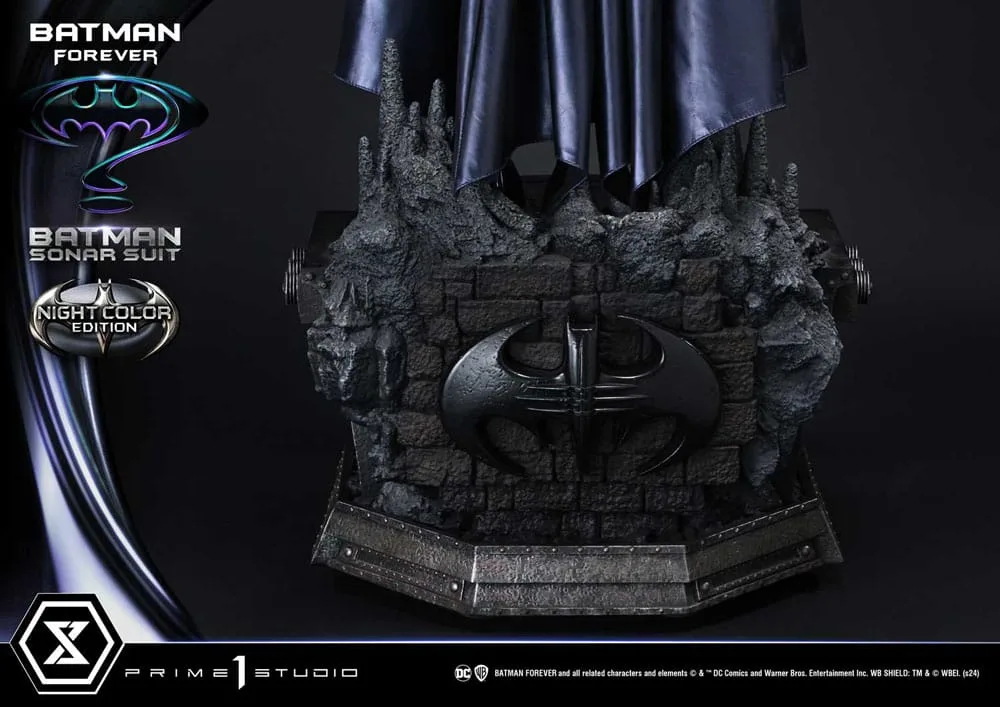 Batman Forever Statue – Sonar Suit Night Color Edition 95 cm 11