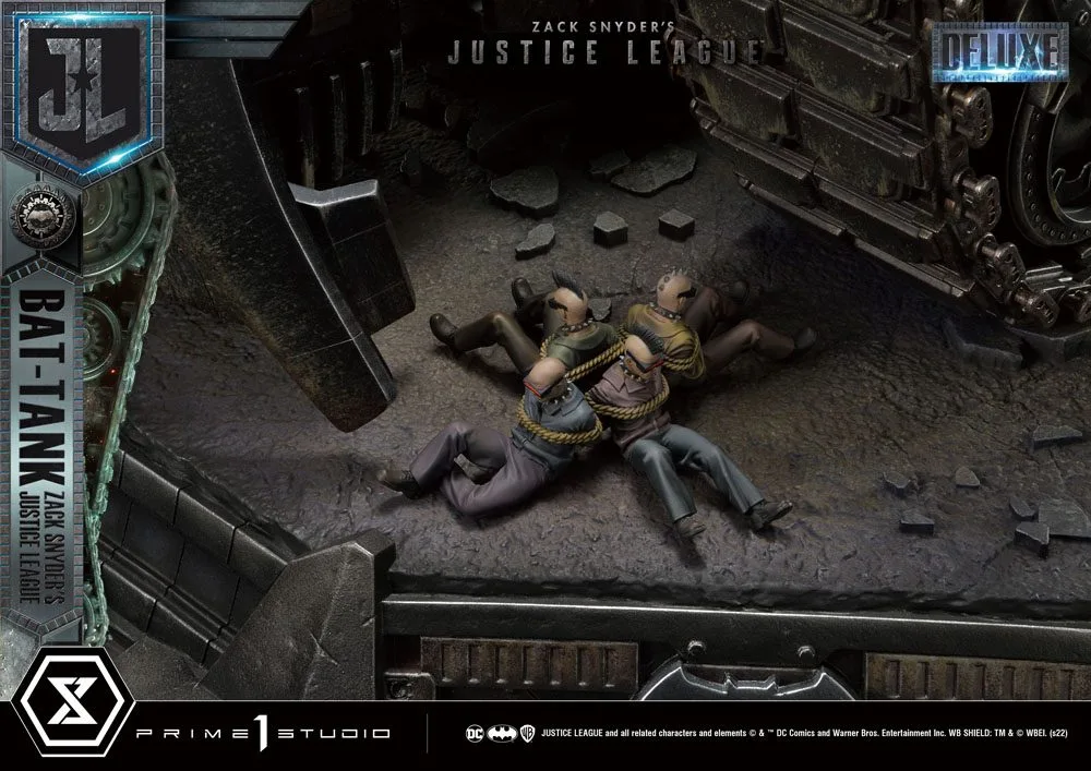 Zack Snyder’s Justice League Diorama – Bat-Tank Deluxe 36 cm 20