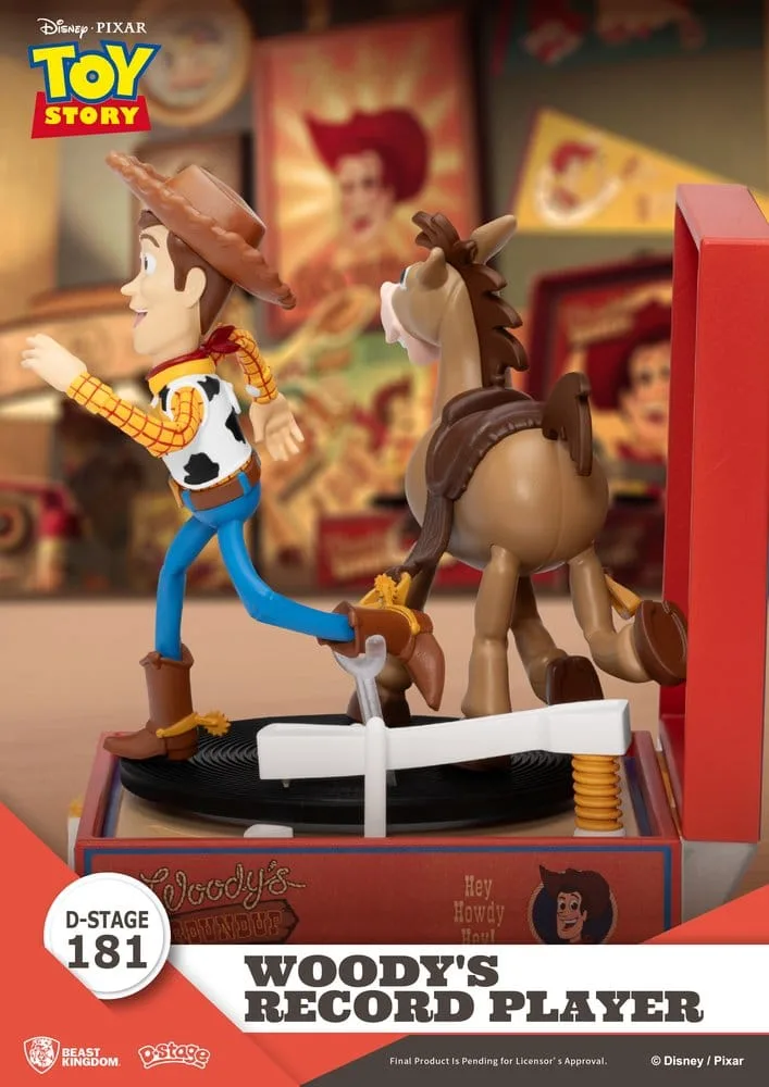 Toy Story PVC Diorama – Woody’s Record Player 13 cm 7
