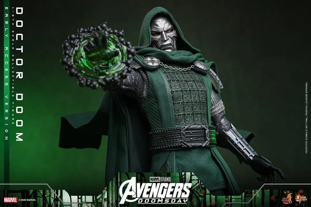 Avengers Doomsday Action Figure – Doctor Doom 31 cm 14