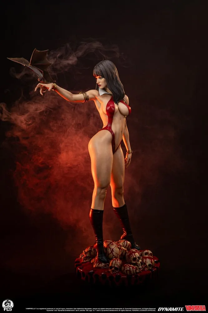 Vampirella Statue – 70er-Jahre-Postermotiv 1:2 112 cm 4