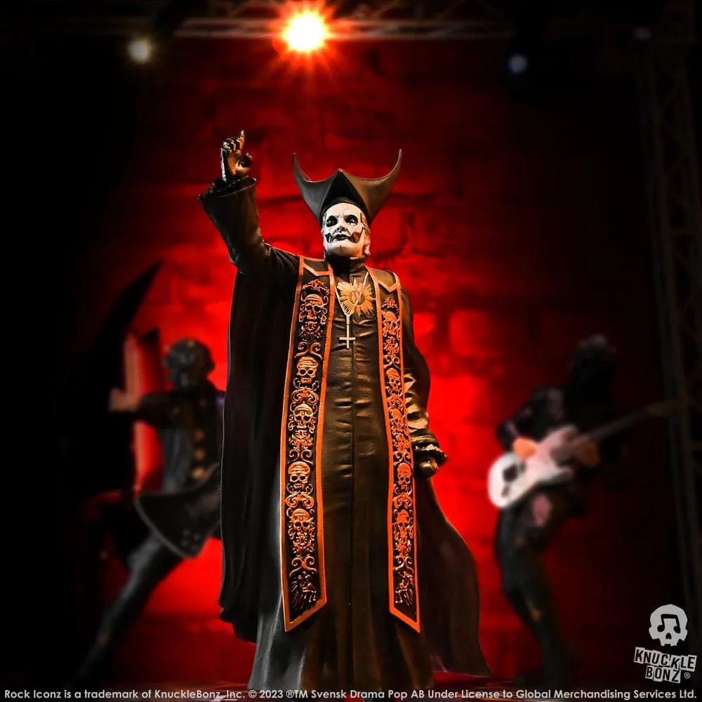 Ghost Beeld – Papa Emeritus IV Zwart gewaad 1/9 22 cm 21