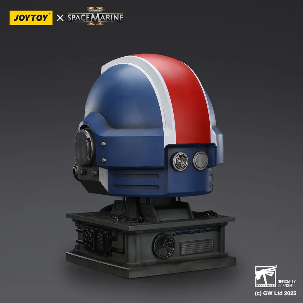 Warhammer 40K Replica Helmet – Lieutenant Titus 44 cm 3