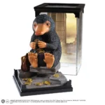 Fantastic Beasts Statue – Magical Creatures Niffler 18 cm 1