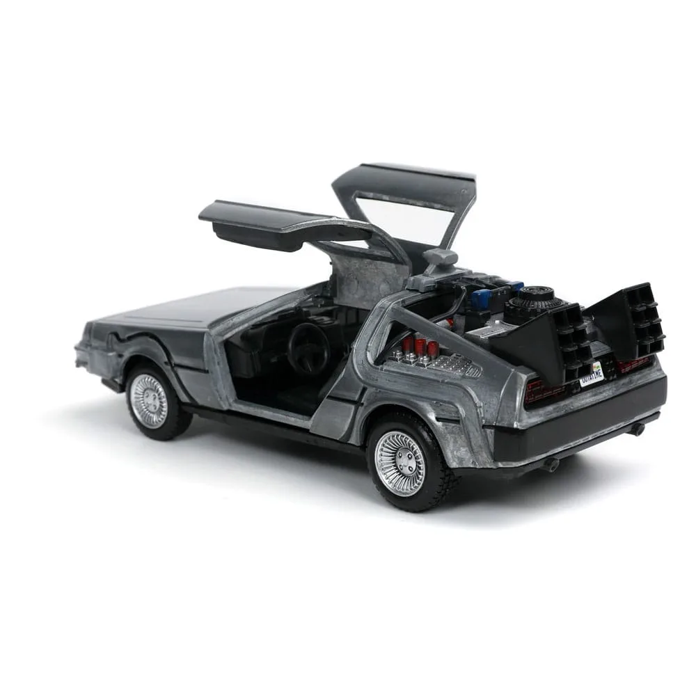 Back to the Future Diecast Model – Time Machine 1/32 Scale 10