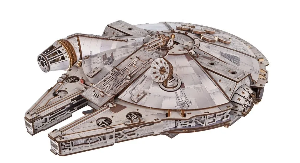Star Wars Wooden Model Kit – Millennium Falcon 1/75 Scale