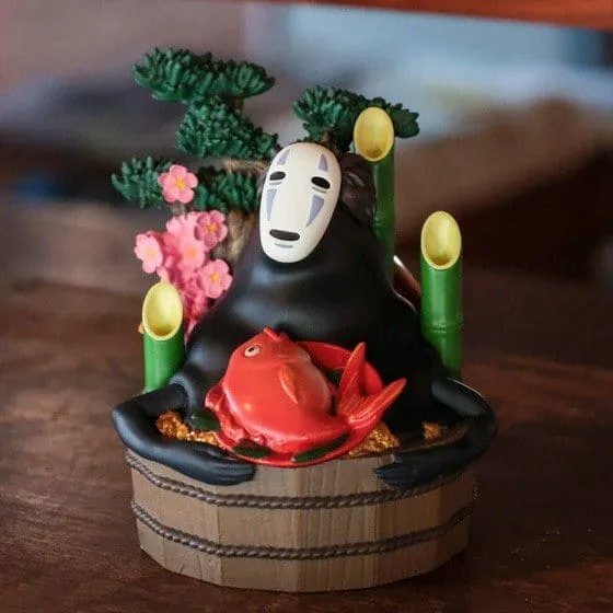 Spirited Away Diorama – No-Face with Golden Bucket and Bamboo