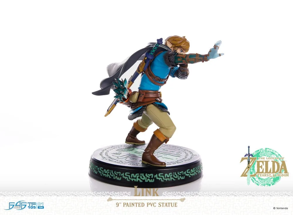 Zelda Tears of the Kingdom Statue – Link 18 cm 8
