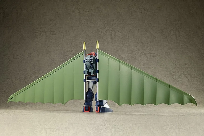 Fang of the Sun Dougram Model Kit – Hang Glider 1/72 Scale 14 cm 2