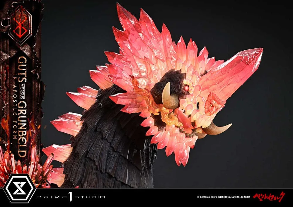 Berserk Diorama Statue – Guts vs. Grunbeld Apostle Form 19
