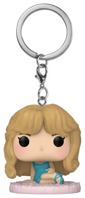 Sabrina Carpenter Keychain – Nightgown 4 cm Display of 12