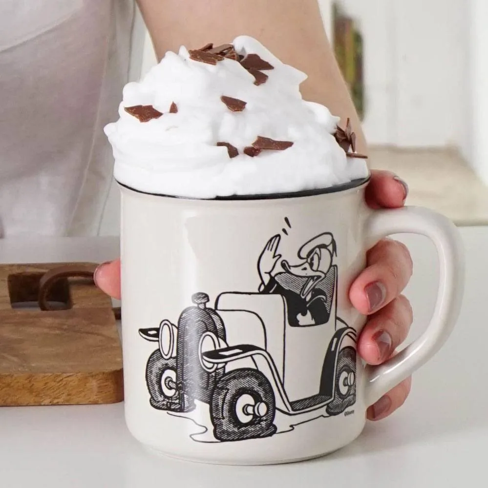 Donald Duck Mug – In the Car 400 ml 2