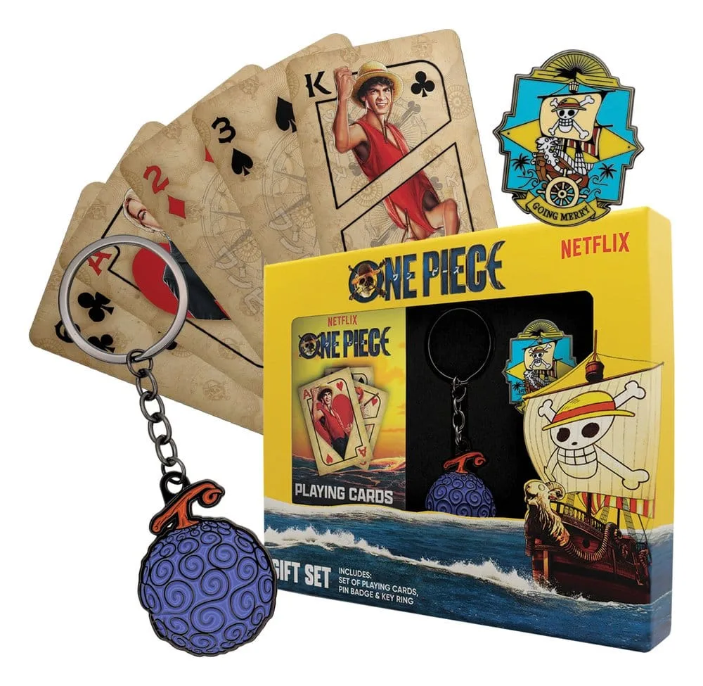 One Piece Gift Set – Playing Cards Going Merry Pin and Keyring 9