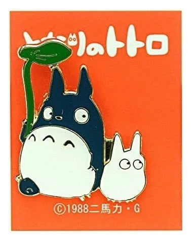 My Neighbor Totoro Pin – Small and Middle Characters with Leaf