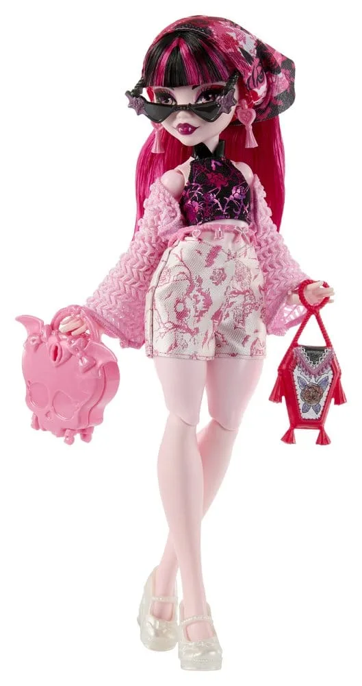Monster High Doll – Draculaura Gore-geous Oasis 10
