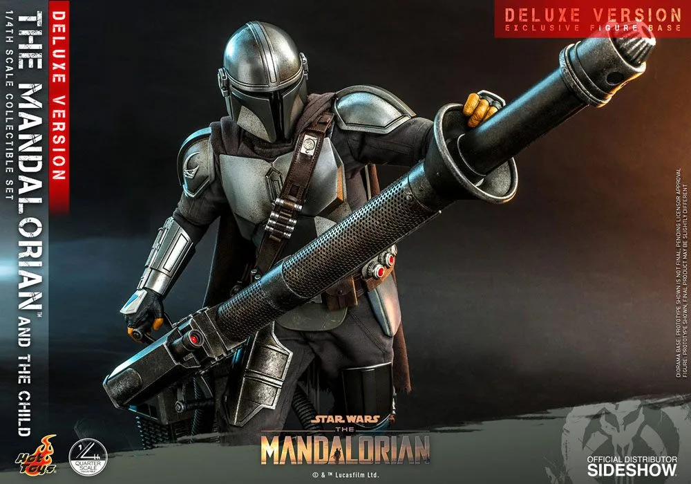 Star Wars Action Figures – Mandalorian and Child Deluxe 1/4 Scale 5