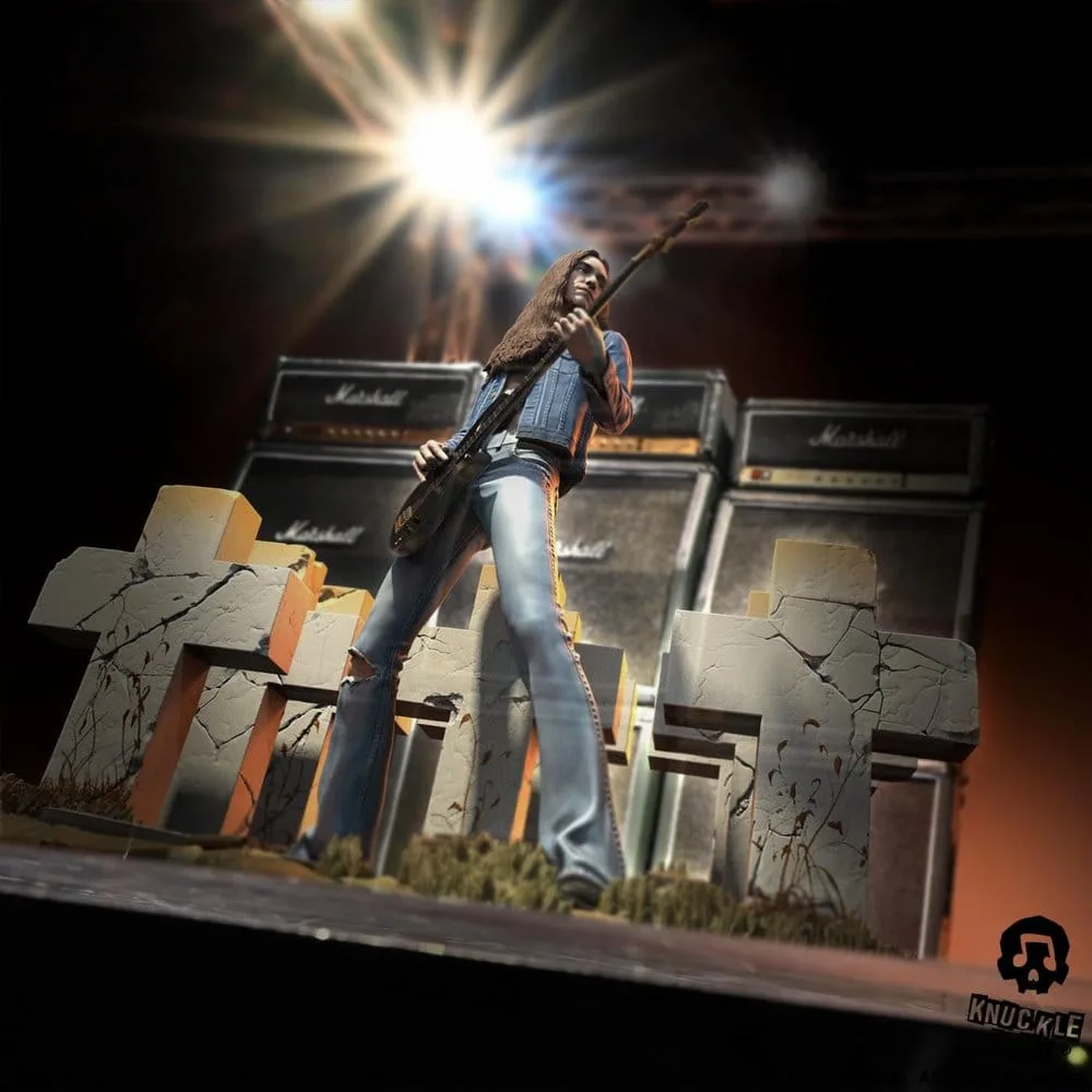 Metallica Statue – Cliff Burton III Rock Iconz 21 cm 4
