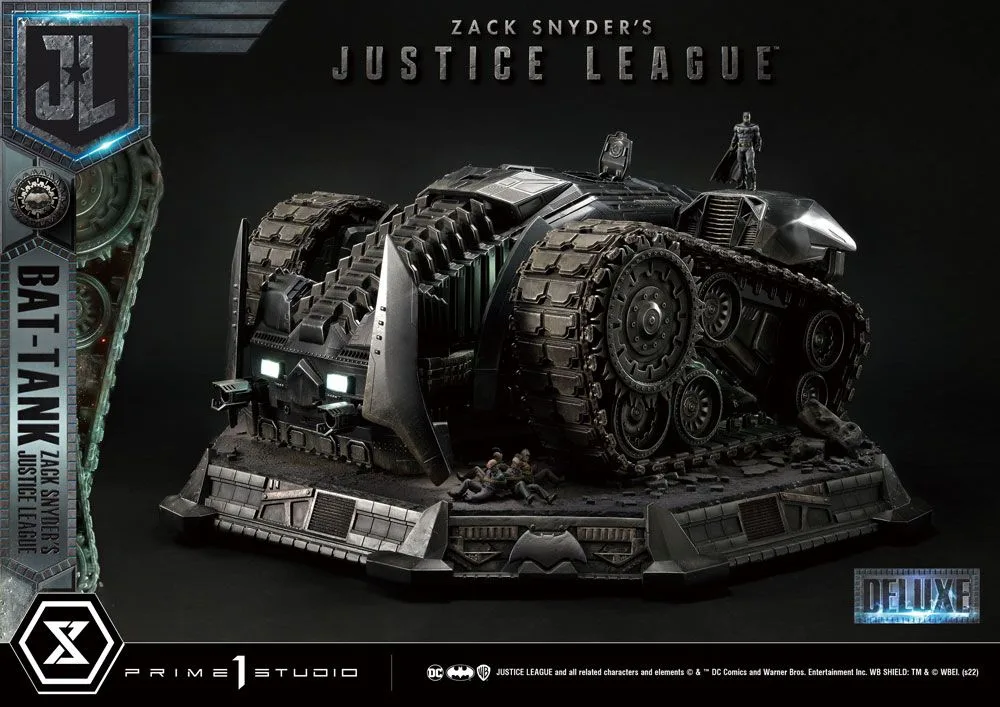 Zack Snyder's Justice League Diorama – Bat-Tank Deluxe 36 cm