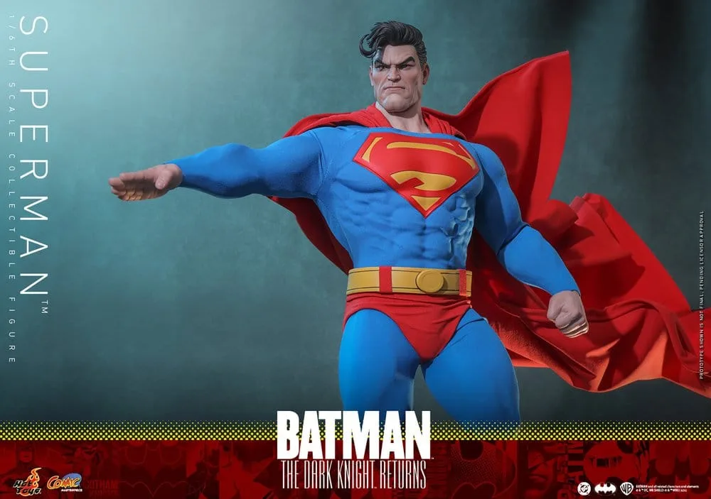 Batman The Dark Knight Returns Action Figure – Superman 1/6 34 cm 18
