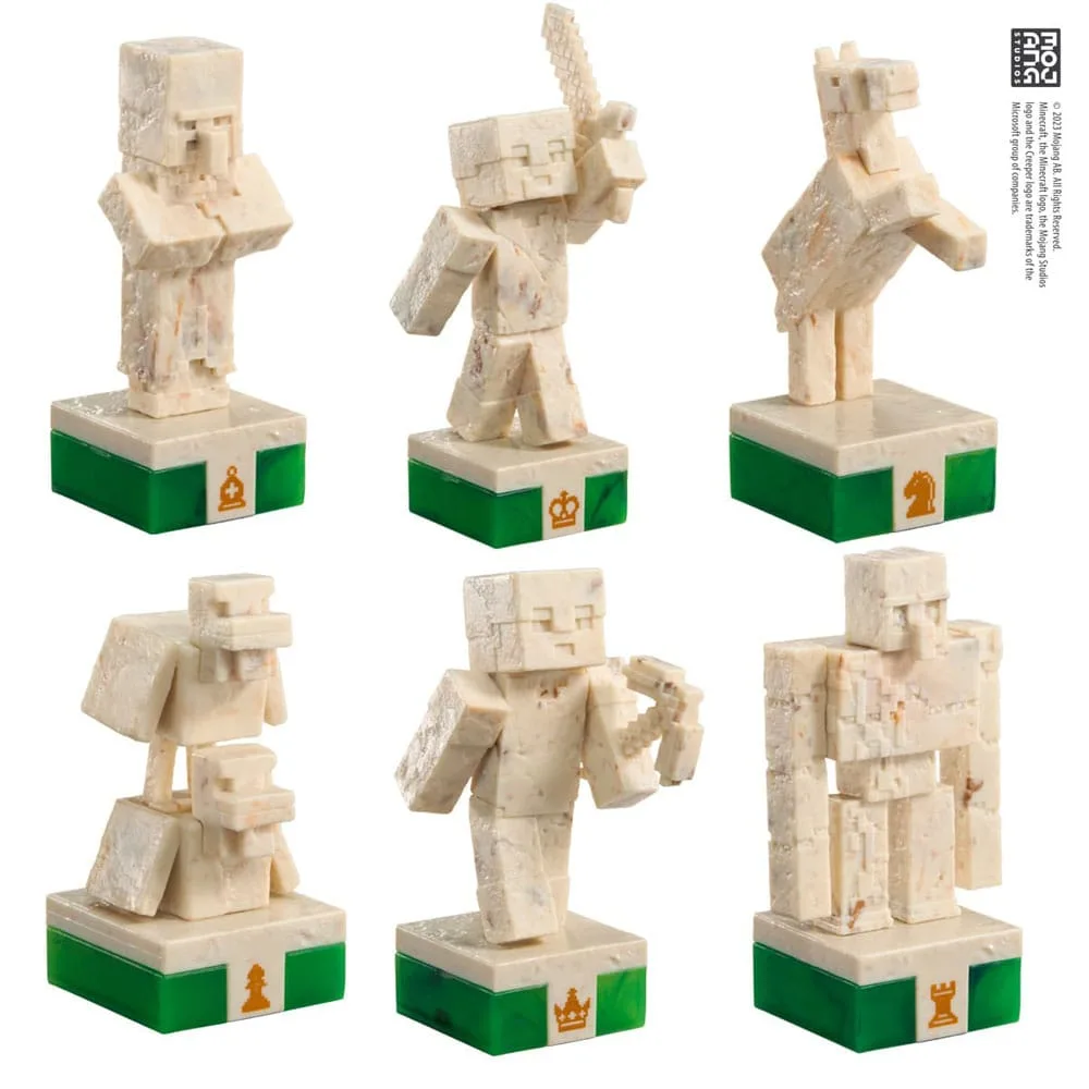 Minecraft Chess Set – Overworld Heroes vs Hostile Mobs 45 x 45 cm 3