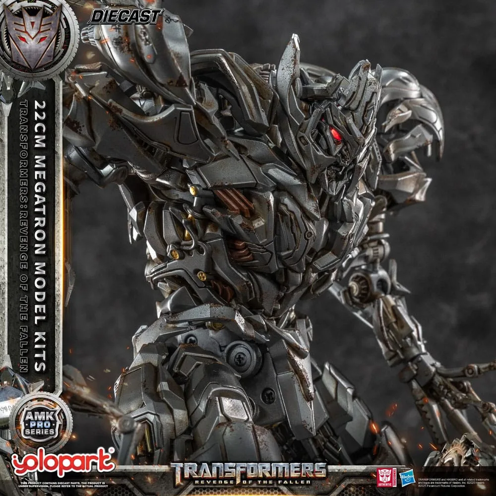 Transformers Model Kit – Megatron AMK Pro Overseas Version 22 cm 3