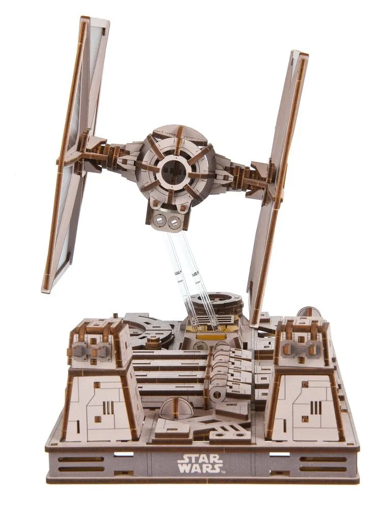 Star Wars Holzmodellbausatz – TIE Fighter mit Ständer 23