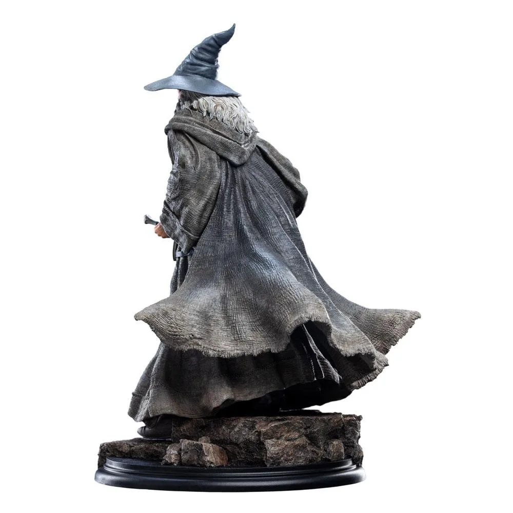 The Lord of the Rings Statue – Gandalf the Grey Pilgrim 36 cm 4