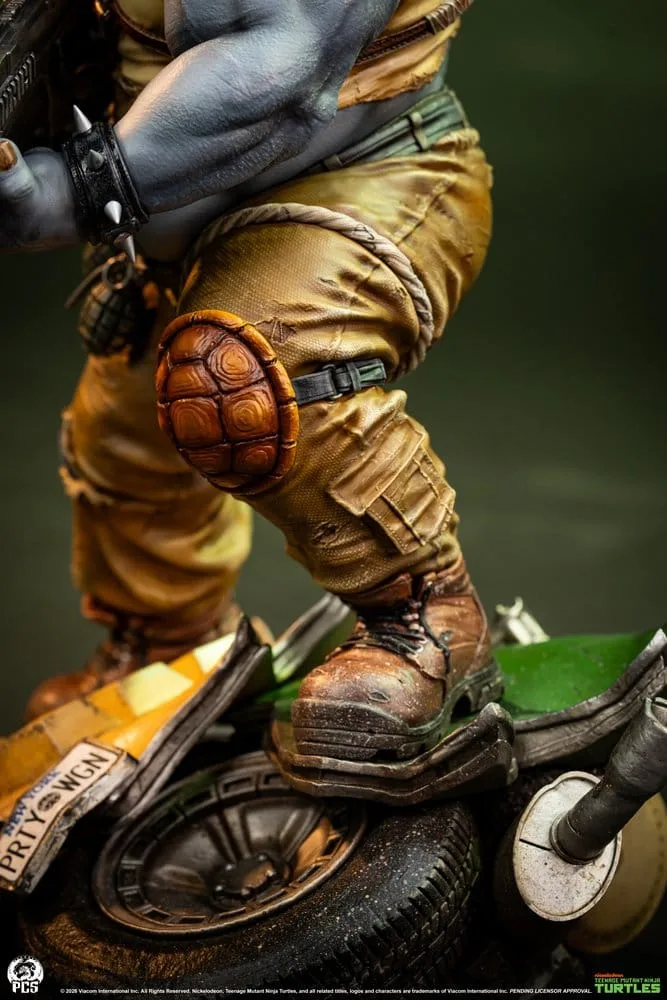 Teenage Mutant Ninja Turtles Statue – Legends Rocksteady 1/3 69 cm 15