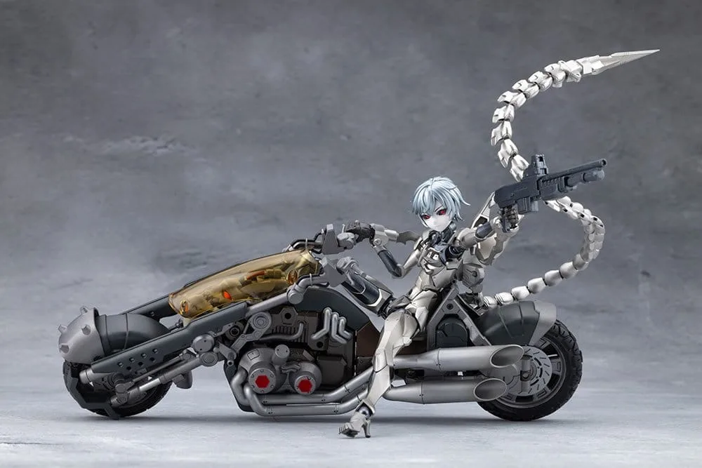 Megalomaria Modellbausatz – Wreckage Hunter Crossover 25 cm 3