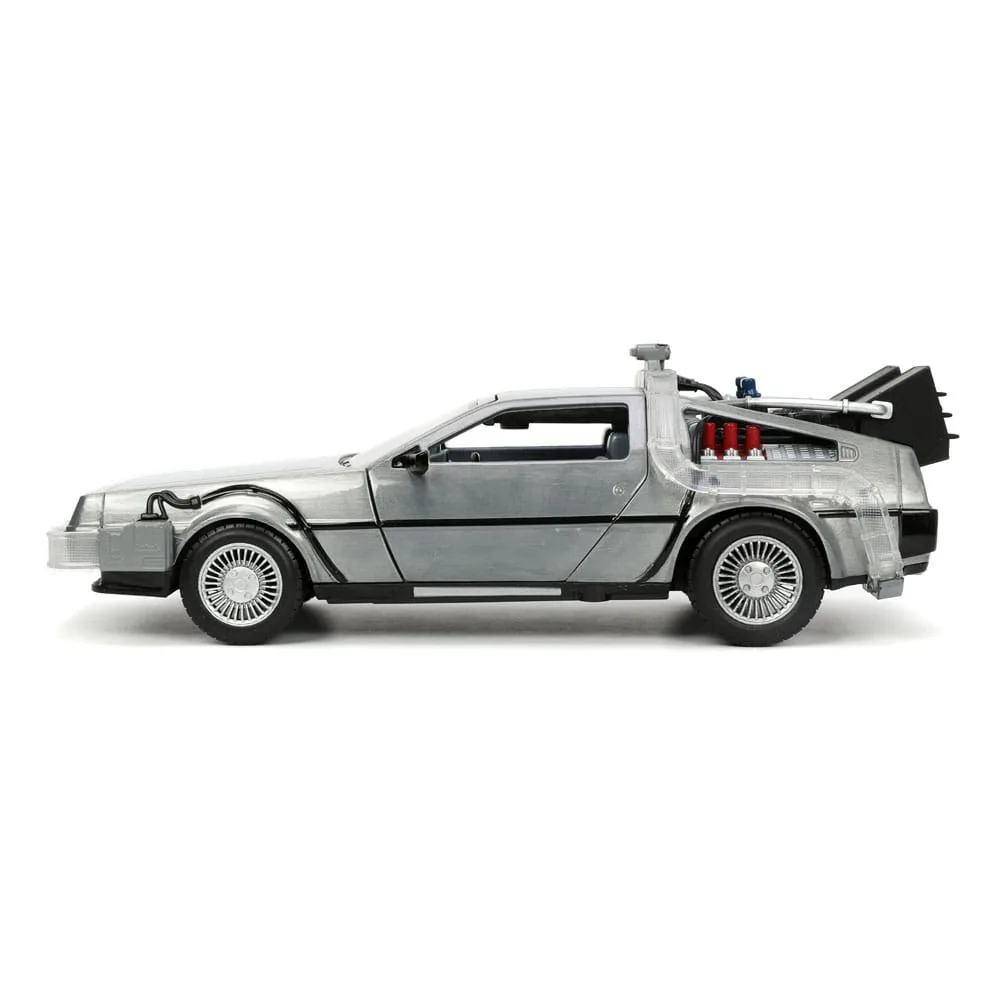 Back to the Future Diecast Model – Time Machine 1/24 5