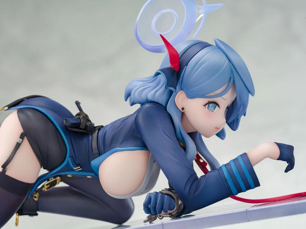 Blue Archive beeldje – Ako Memorial Lobby 1:7 23 cm 6