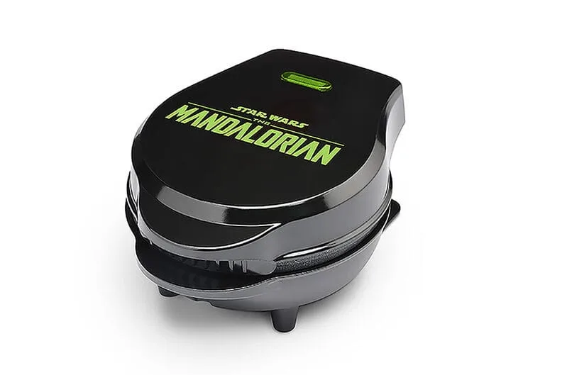 Star Wars The Mandalorian Waffle Maker – The Child 3