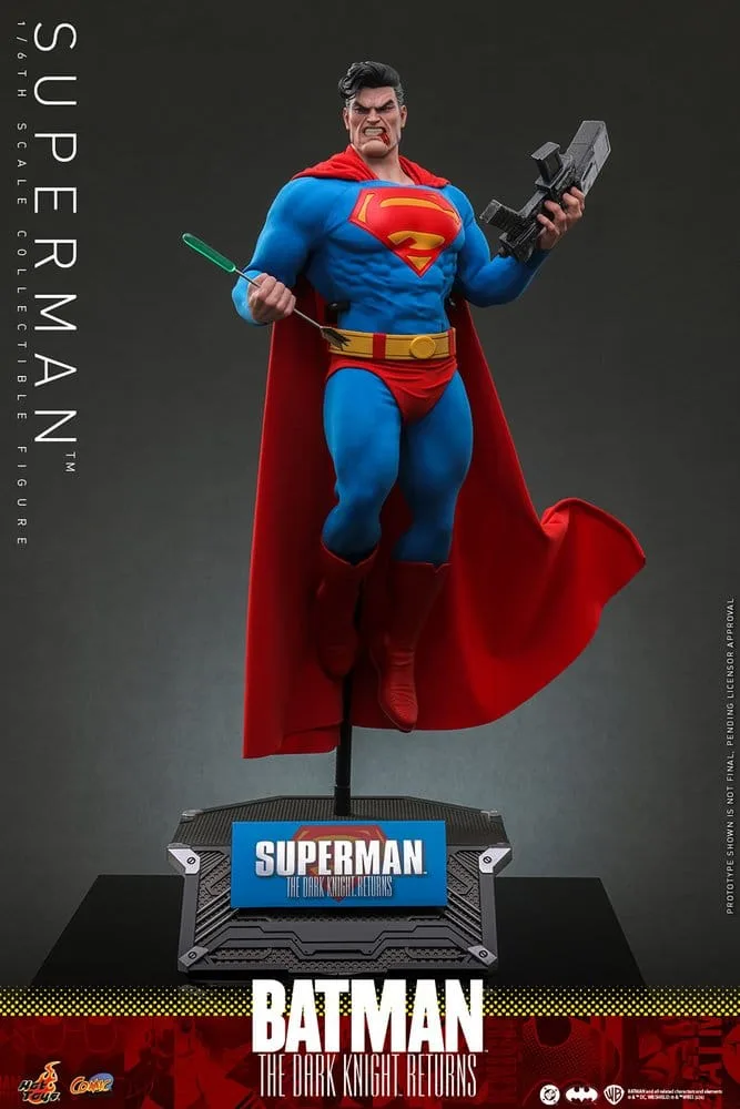 Batman The Dark Knight Returns Action Figure – Superman 1/6 34 cm 14