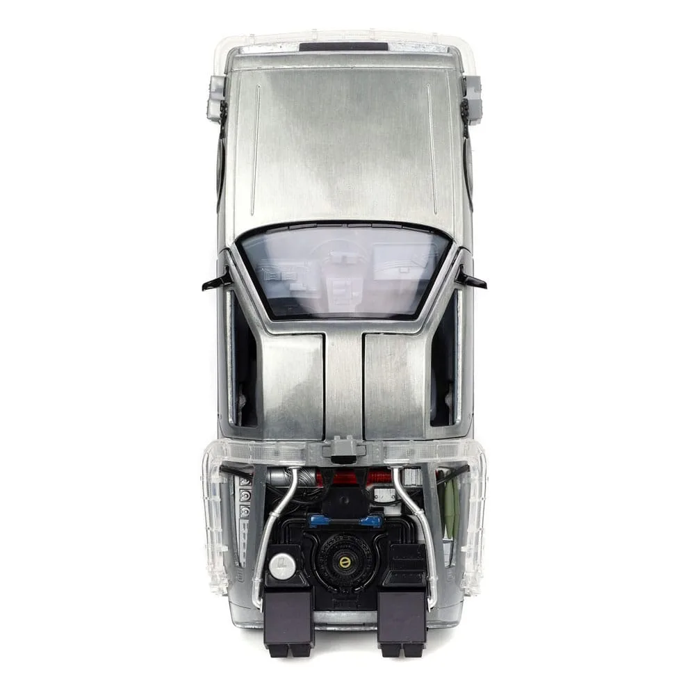 Back to the Future Diecast Model – Time Machine Model 1 1/24 4