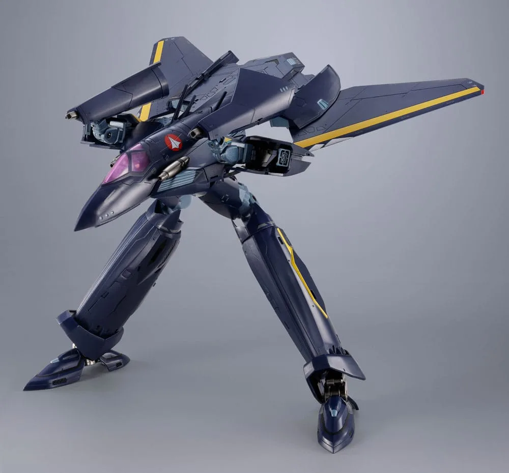 Macross 7 Action Figure – DX Chogokin VF-17S Nightmare 25 cm 11