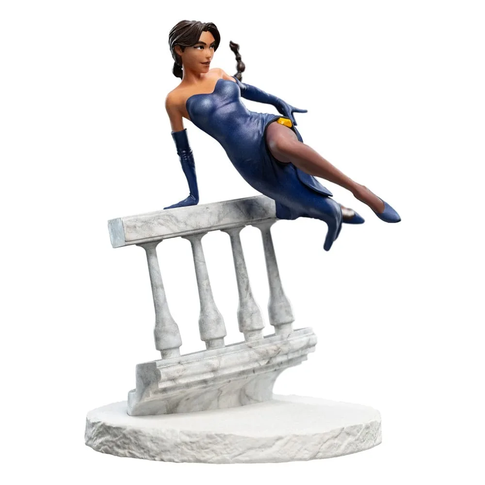Tomb Raider Mini Statue – Lara Croft A Deal at the Opera 17 cm 6
