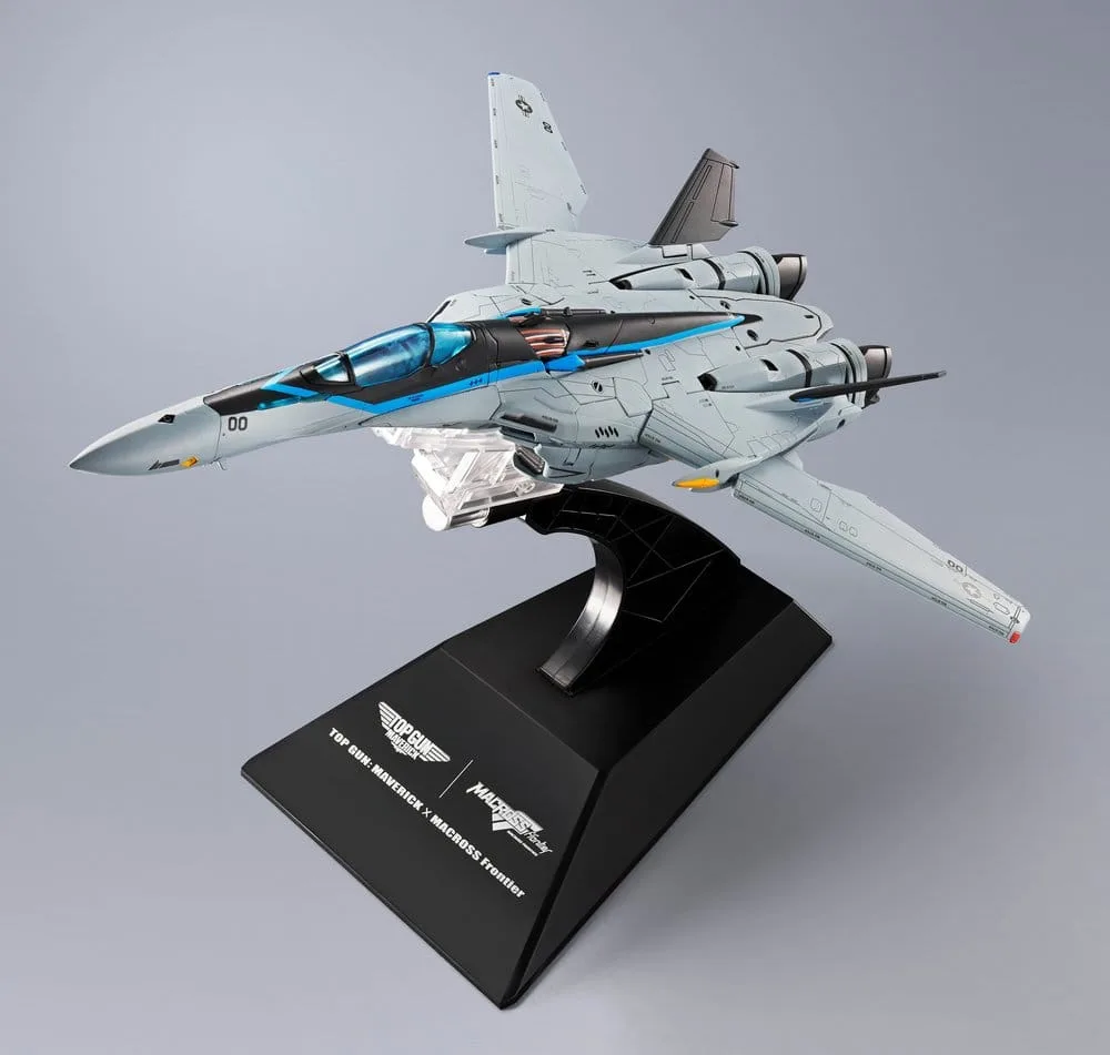 Macross Action Figure – VF-25 Top Gun Maverick Version 25 cm 6