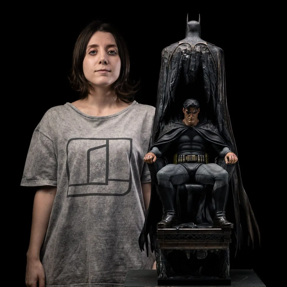 DC Comics Statue – Batman and Bruce Wayne 1/4 Scale 79 cm 14