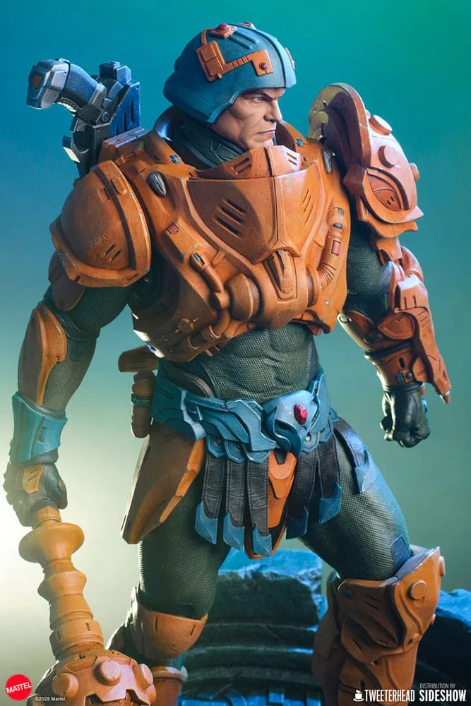 Masters of the Universe Maquette – Legends Man-at-Arms 51 cm 5