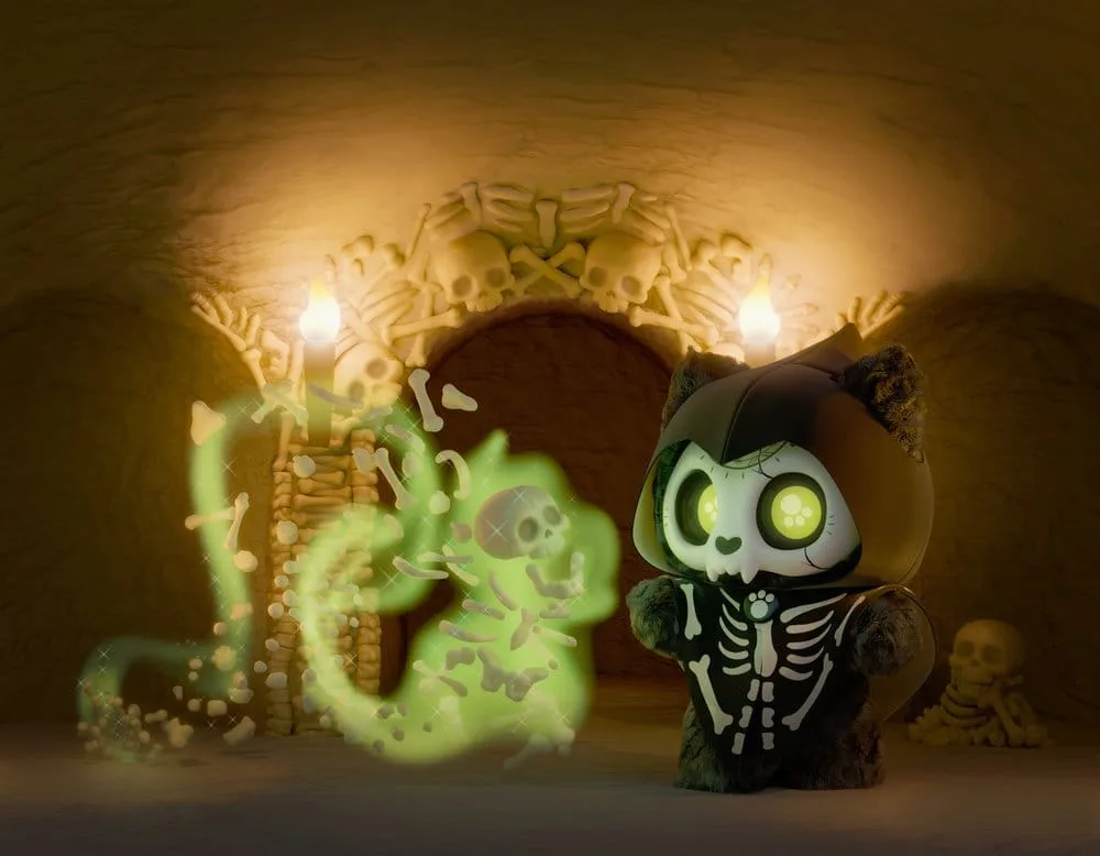Little Skull Sorcerers Keychains – Blind Box Display of 4