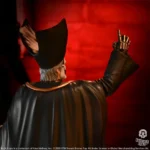 Ghost Beeld – Papa Emeritus IV Zwart gewaad 1/9 22 cm 11
