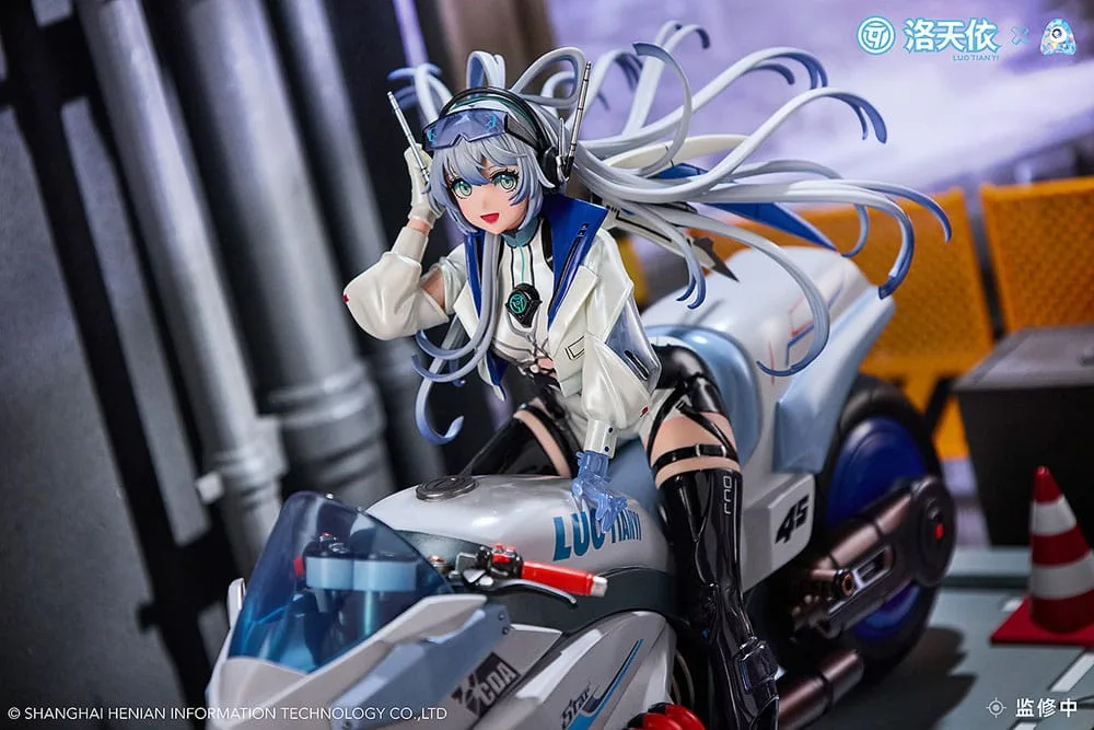 Vsinger Statue – Luo Tianyi Retro-Future Storm Driver 1/7 23 cm 3